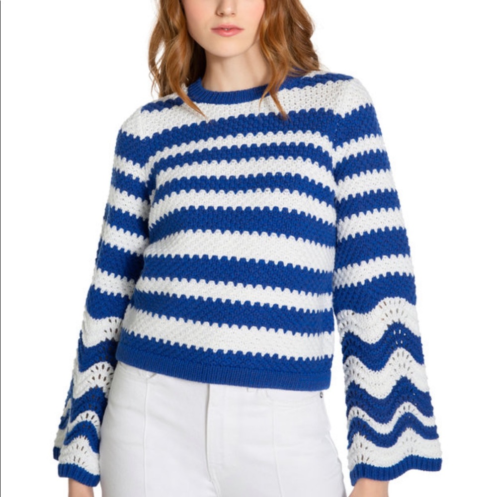 Comfortable Alice + Olivia Bell Sleeved Sweater